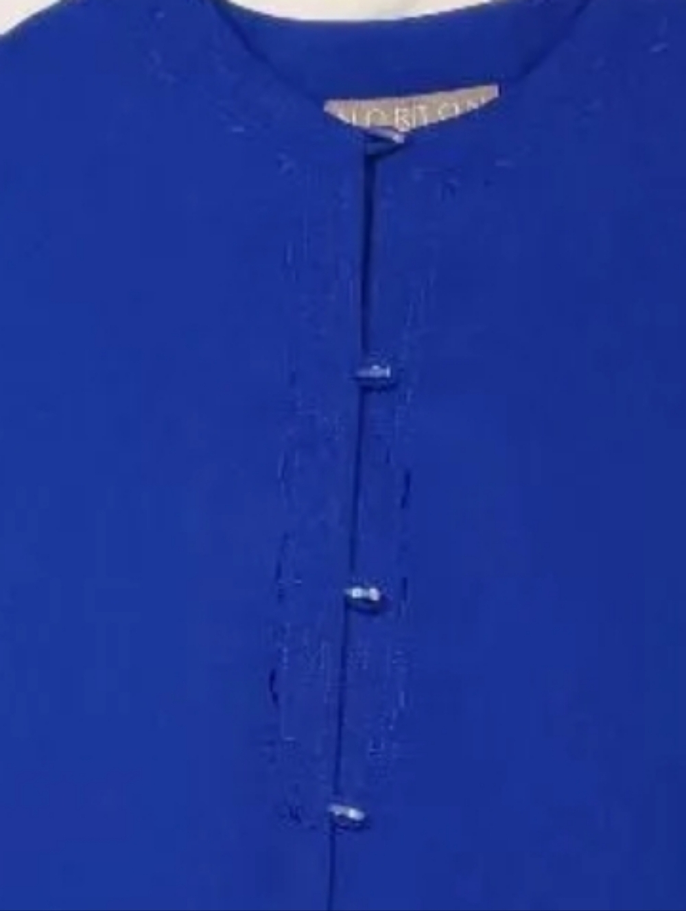 NWT Norton McNaughton Blouse Embroidered Blue Button Up Medium Petite Top - Picture 6 of 7